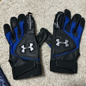 Men’s under armour size large gloves